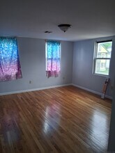 959 1st Ave in West Haven, CT - Building Photo - Building Photo