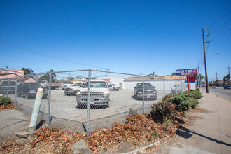 219 Market Way in Salinas, CA - Building Photo - Building Photo