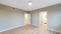 440 E 8th St, Unit 310 in Boston, MA - Building Photo - Building Photo