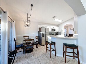 217 Sevilla Ave in Davenport, FL - Building Photo - Building Photo