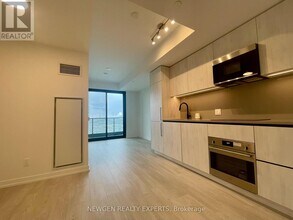 35 Parliament St in Toronto, ON - Building Photo - Building Photo