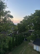 1808B Ashwood Ave in Nashville, TN - Building Photo - Building Photo