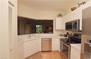 853 Tanbark Dr-Unit -101 in Naples, FL - Foto de edificio - Building Photo
