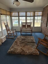 4519 Fairport Rd in Oxford, NC - Foto de edificio - Building Photo