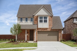 Tricon Saginaw in Saginaw, TX - Building Photo