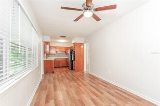 5913 Wolf Rd in Orlando, FL - Building Photo - Building Photo