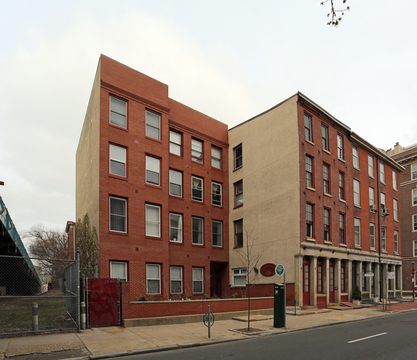 Classic Courts in Philadelphia, PA - Foto de edificio