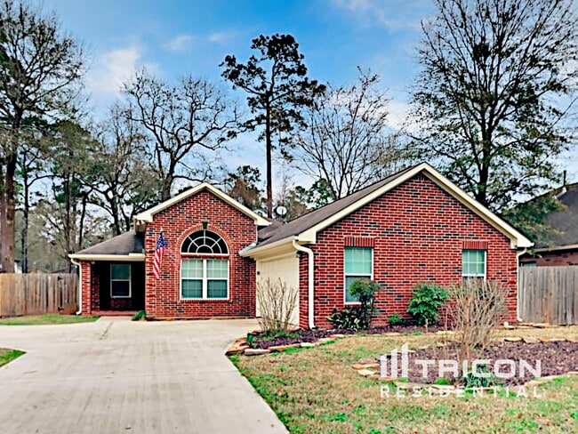 729 Forest Ln Dr in Conroe, TX - Building Photo - Building Photo