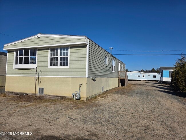 469 S Green St in Tuckerton, NJ - Building Photo - Building Photo