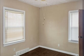 1631 Avalon Rd in Cleveland, OH - Building Photo - Building Photo