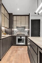 515 W 18th St in New York, NY - Building Photo - Building Photo