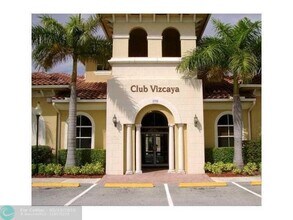 4944 SW 140th Terrace in Miramar, FL - Building Photo - Building Photo