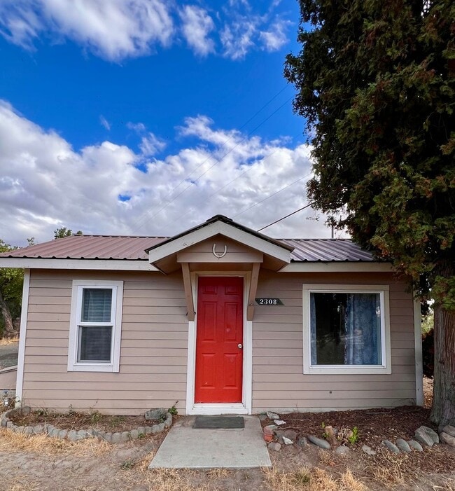 property at 2308 Butterfield Rd