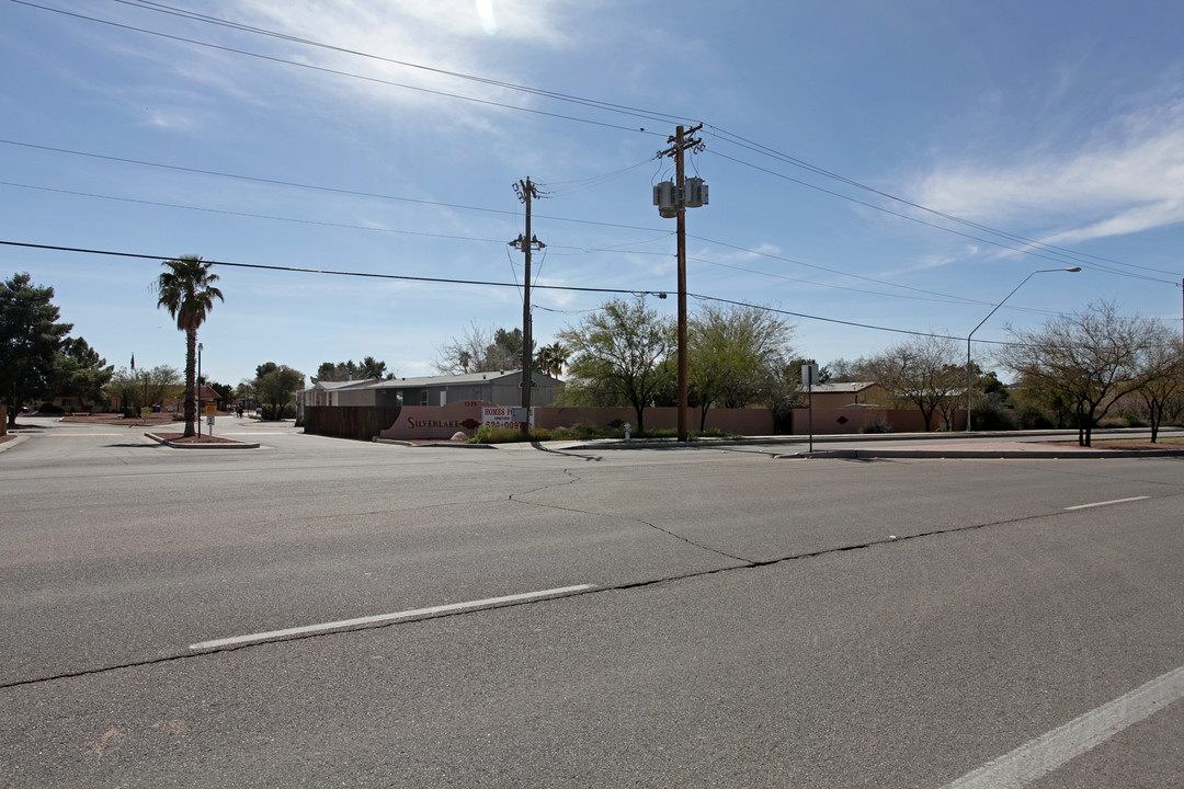 Silverlake Estates in Tucson, AZ - Foto de edificio