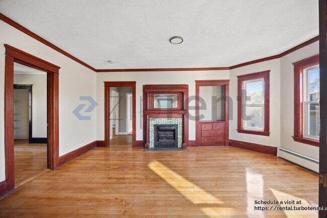 82 Green Hill Pky in Worcester, MA - Foto de edificio - Building Photo