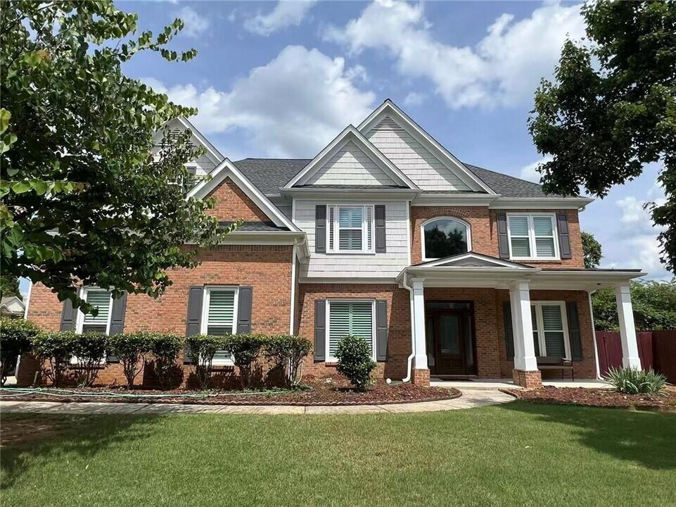 360 Lahontan Pass in Suwanee, GA - Building Photo