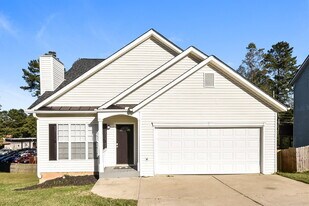200 Lafayette St in Dallas, GA - Building Photo