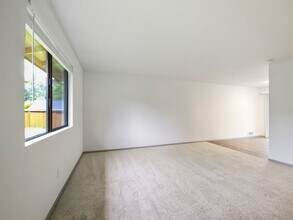 506 208th St SE in Bothell, WA - Building Photo - Building Photo