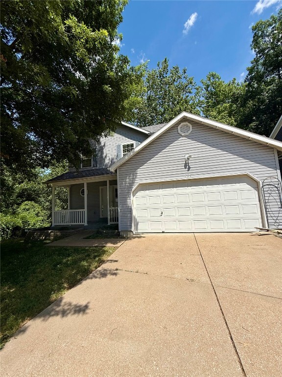 property at 166 Village Cir Dr