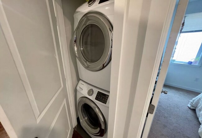 1538 Ingersoll St in Philadelphia, PA - Building Photo - Building Photo