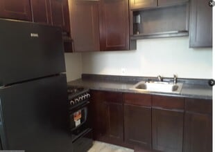 1226 Hellerman St, Unit 2nd Floor in Philadelphia, PA - Foto de edificio - Building Photo