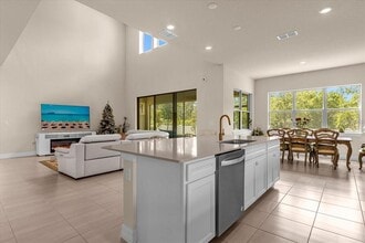 7650 Wandering Wy in Orlando, FL - Building Photo - Building Photo