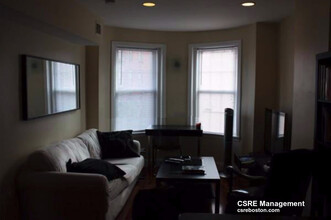 9 Warwick St, Unit #2 in Boston, MA - Building Photo - Building Photo