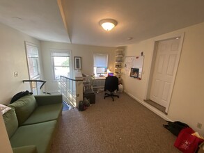 295 Beacon St in Somerville, MA - Building Photo - Building Photo