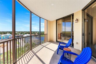 5781 Cape Harbour Dr in Cape Coral, FL - Building Photo - Building Photo