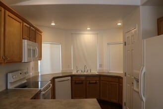 16633 Sadie Ave in Caldwell, ID - Foto de edificio - Building Photo