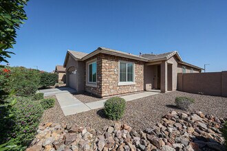 19769 W Washington St in Buckeye, AZ - Building Photo - Building Photo