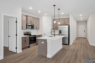 6242 Pisgah Dr NW in Huntsville, AL - Building Photo - Building Photo