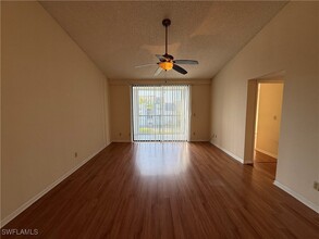 13621 Eagle Ridge Dr in Ft. Myers, FL - Building Photo - Building Photo