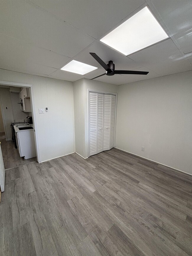 80 E 24TH St in Bayonne, NJ - Building Photo - Building Photo