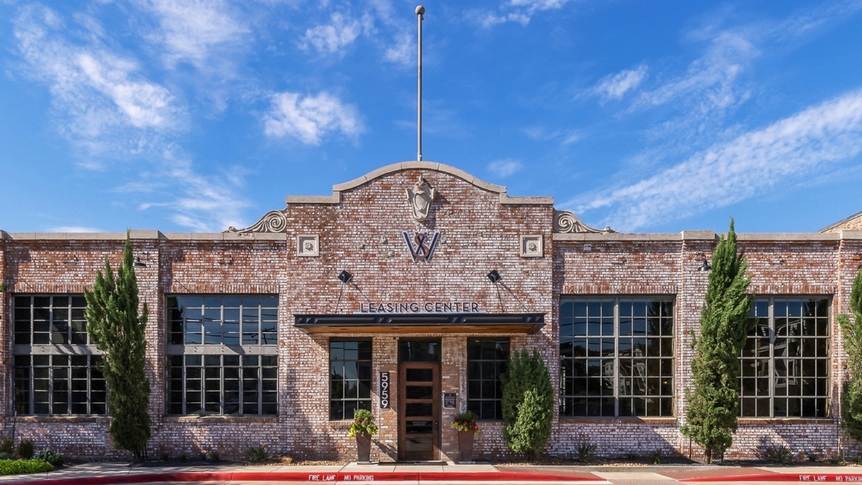 The Southwestern in Dallas, TX - Foto de edificio