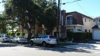 2358 Florencita Ave in Montrose, CA - Foto de edificio - Building Photo