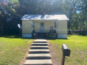 149 Aikens St in Barnesville, GA - Building Photo - Building Photo