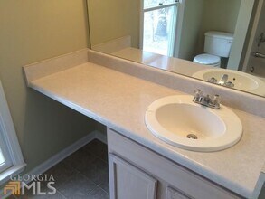 591 Legacy Park Ln in Powder Springs, GA - Building Photo - Building Photo