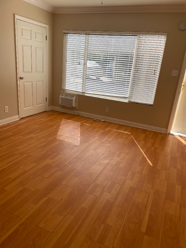 8546 Cashio St in Los Angeles, CA - Building Photo - Building Photo