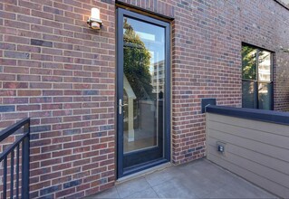 1420 NW 20th Ave, Unit 206 in Portland, OR - Foto de edificio - Building Photo