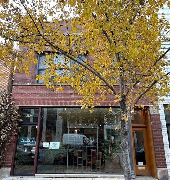 property at 2134 N Damen Ave