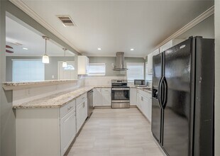 4907 Marietta Ln in Houston, TX - Building Photo - Building Photo