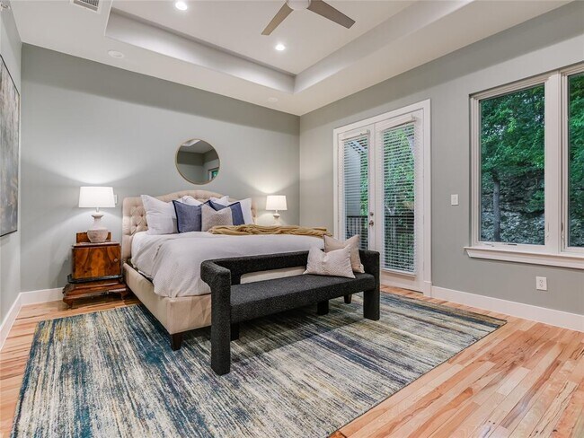property at 1529 Barton Springs Rd