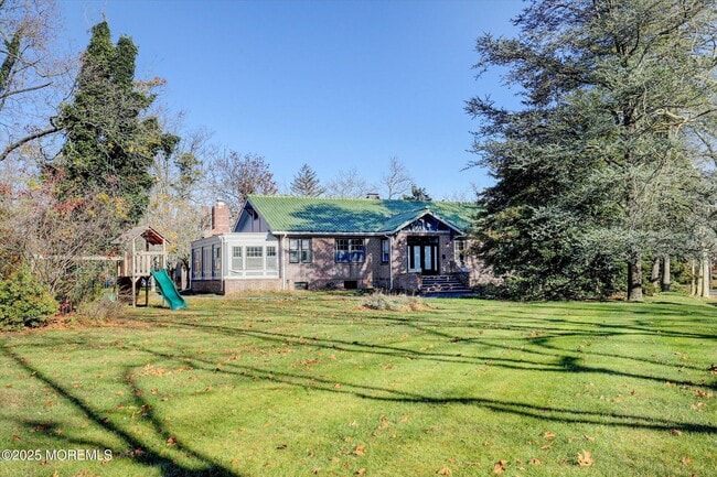 property at 589 Westwood Ave