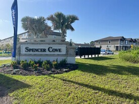 5844 Ocean Isle Dr in Nokomis, FL - Building Photo