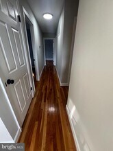 10123 Eastlake Dr in Fairfax, VA - Building Photo - Building Photo