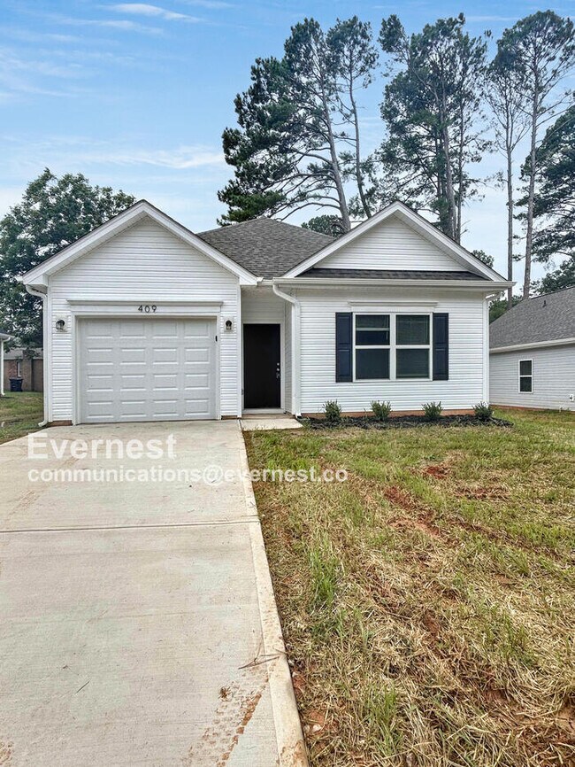 property at 409 S Davis St