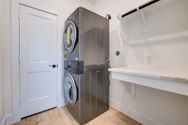 property at 1419 Shaded Rock Dr