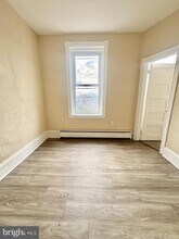 5040 Walnut St in Philadelphia, PA - Foto de edificio - Building Photo