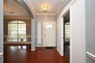 6419 Sutter Park Ln in Houston, TX - Building Photo - Building Photo